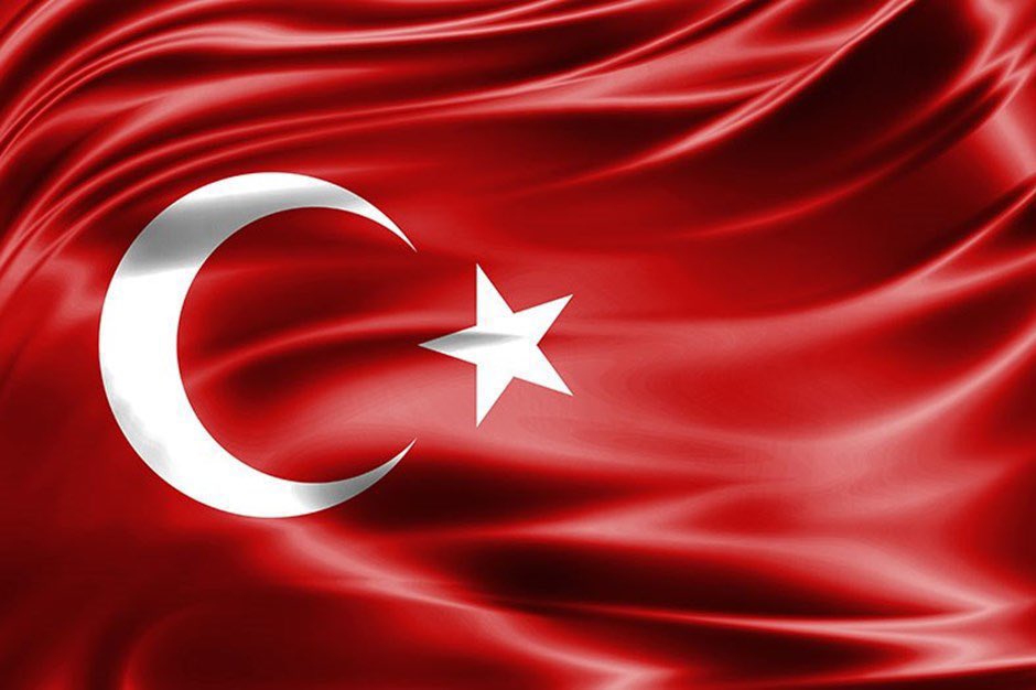 Isparta'da eğitim uçuşu sırasında meydana gelen elim helikopter kazasında şehit olan kahraman askerlerimize Yüce Allah’tan rahmet, ailelerine, yakınlarına ve sabır ve başsağlığı diliyorum.