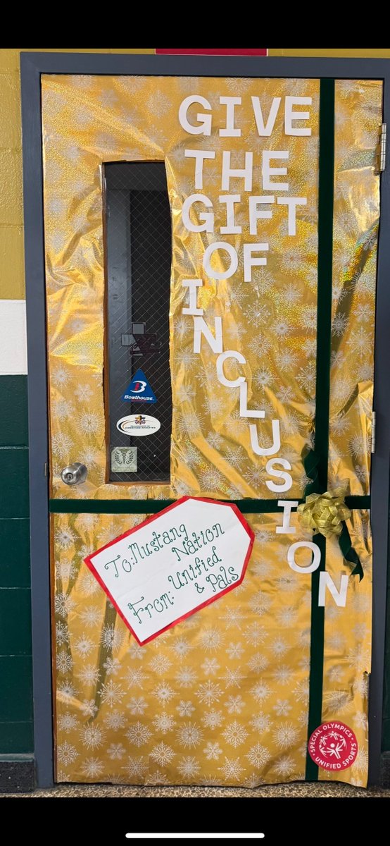 Giving the GIFT of INCLUSION to Mustang Nation any chance we can! Thank you <a href="/memorialsga/">BMHS SGA</a> for sponsoring another fantastic Holiday 🚪 Decorating contest! 💚💛🐴 #playUNIFIED #ChooseToInclude <a href="/BrickMemorialHS/">Mustangs</a> <a href="/BMSTANGSports/">BMSports</a> <a href="/VMMSMustangs/">Veterans Memorial Middle School</a> <a href="/BtpsSrvcs/">BTPSSpecialSrvcs</a> <a href="/SONewJersey/">Special Olympics NJ</a> <a href="/NicolePannucci/">Nicole Pannucci</a>