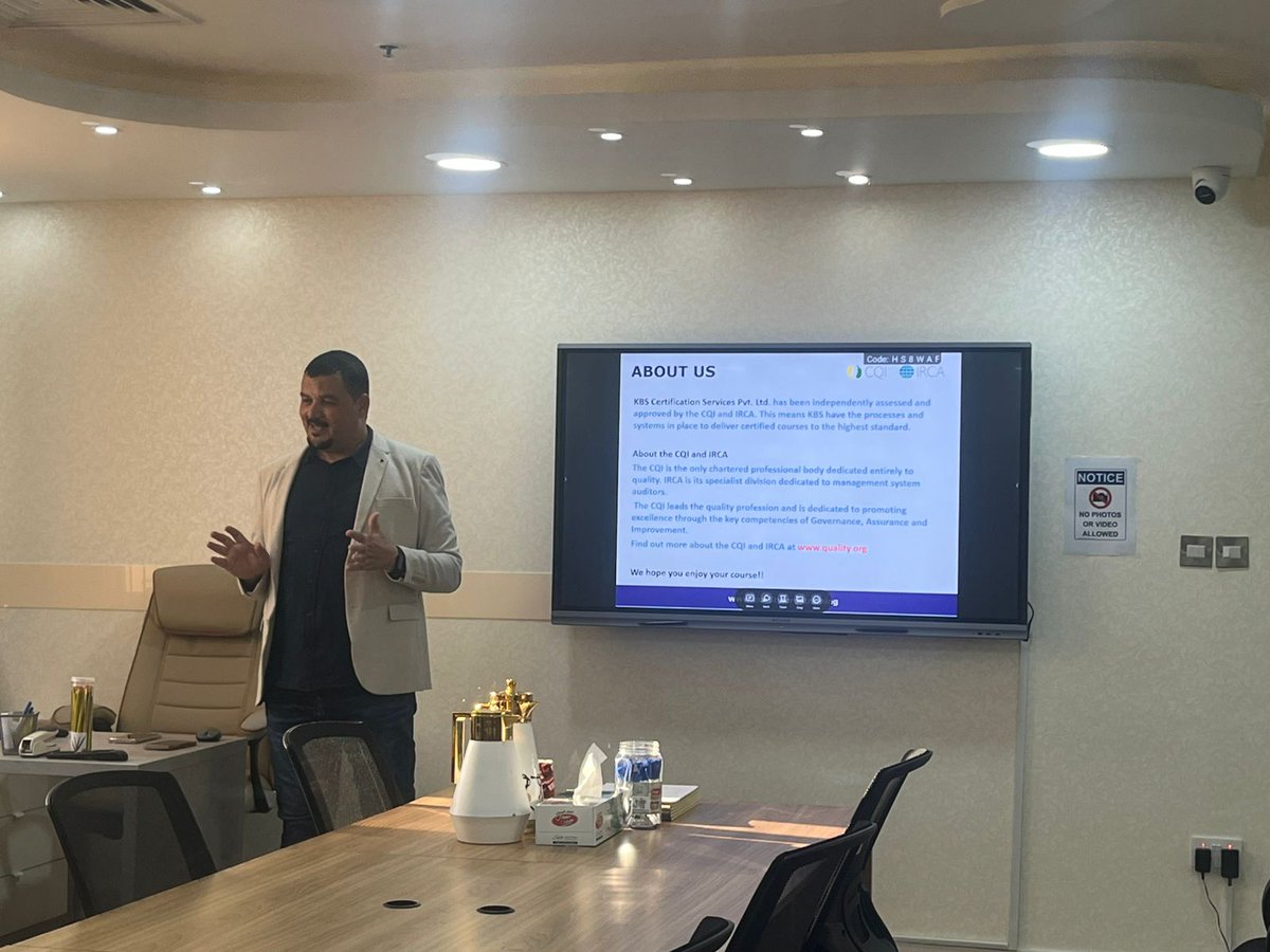 fsmqc's tweet photo. "انطلاقة جديدة نحو بيئة عمل أكثر أمانًا! 
🚀بدء فعاليات دورة  ISO45001:2018 (OHSMS)                                                                
لتعزيز نظام إدارة السلامة والصحة المهنية في مؤسساتنا. 
معًا نحو تحقيق بيئة عمل صحية وآمنة للجميع

#معايير_السلامة #فايف_ستارز https://t.co/FmknLn2QFg