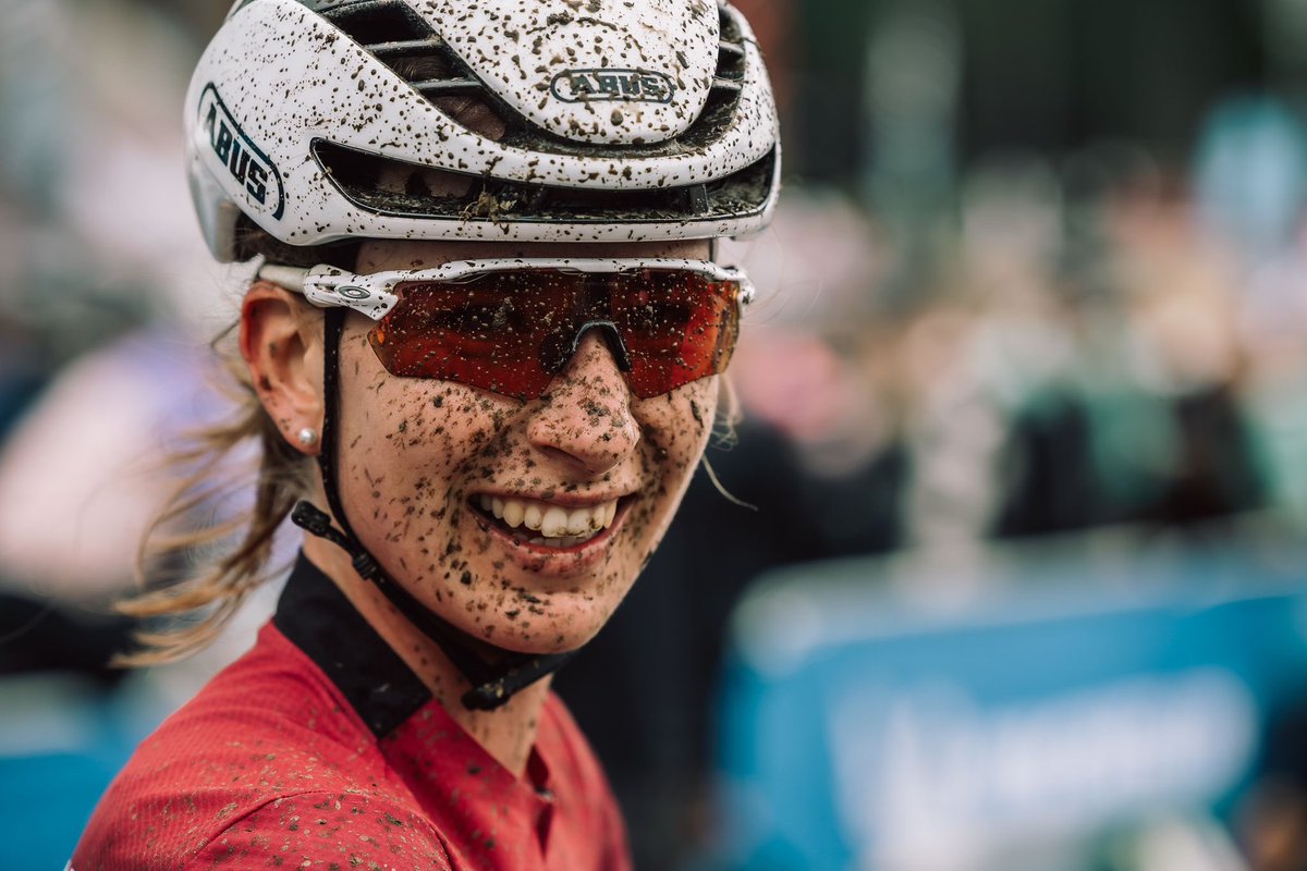 BrentjensMTB's tweet photo. We welcome German Champion XCC &amp; XCO Lia Schrievers to the @kmcchain @Ridley_Bikes Mountainbike Racing Team on our way to @LA28 - Mission Part 5! @BartmnBrentjens @SportANP  @UCI_MTB Photography Piotr Staron #AbusHelmets https://t.co/7KT2hYD5LQ