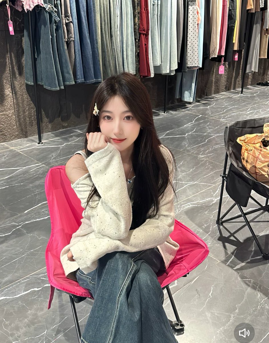 ling7000's tweet photo. 会就会，不会就不会，约会是��么意思？
#珠海美女 #珠海资源 #拱北上课 https://t.co/Gv4G5loyVR
