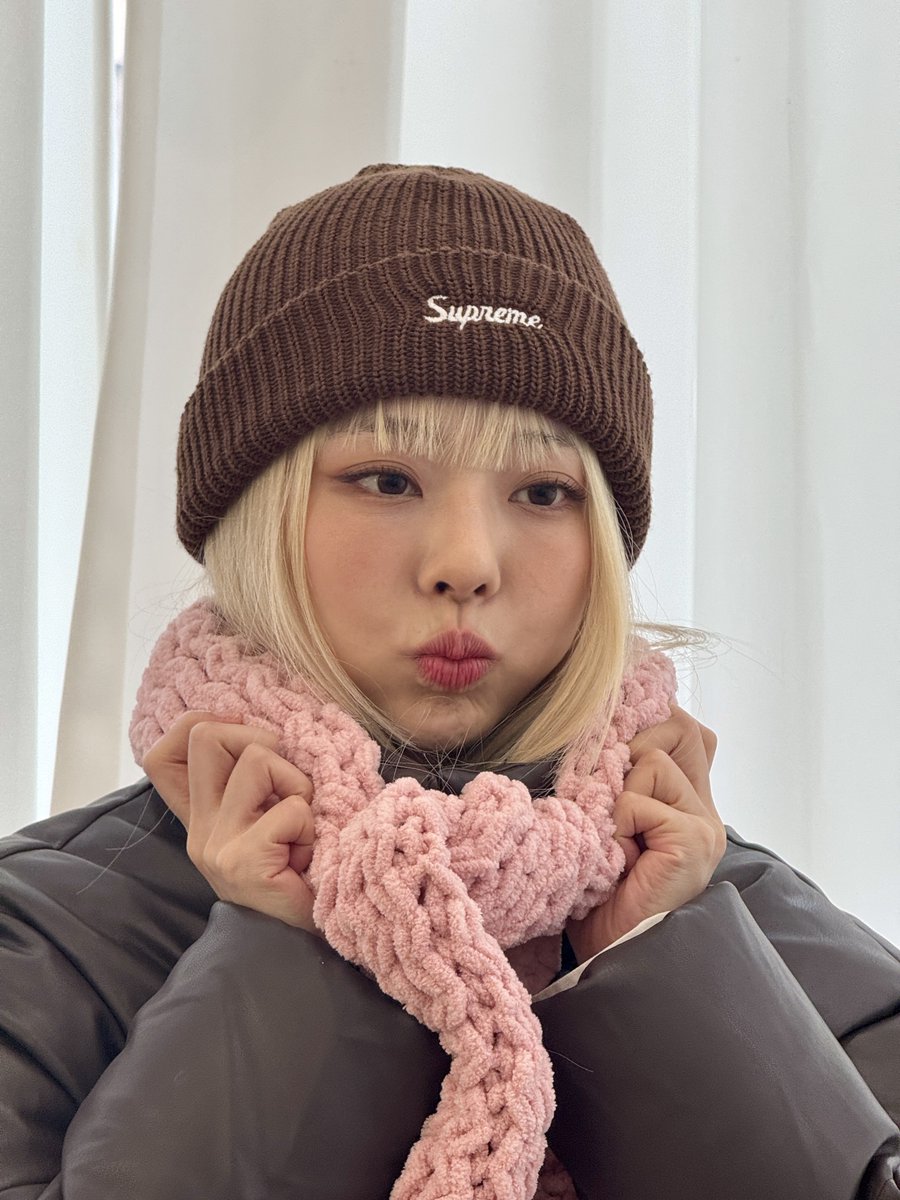 초점없는눈 tweet media