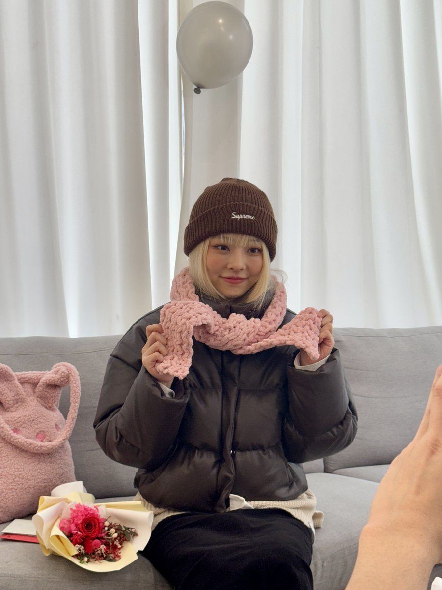 초점없는눈 tweet media
