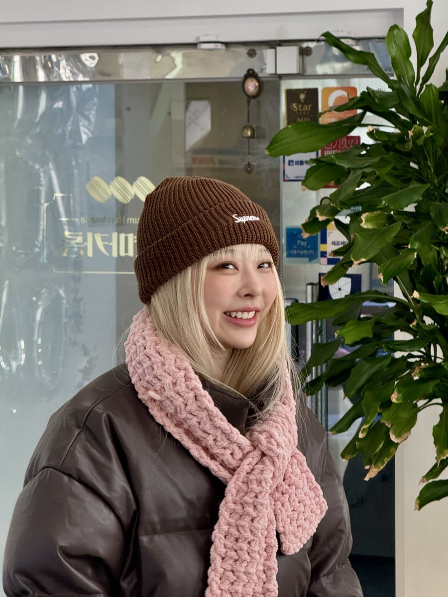 초점없는눈 tweet media