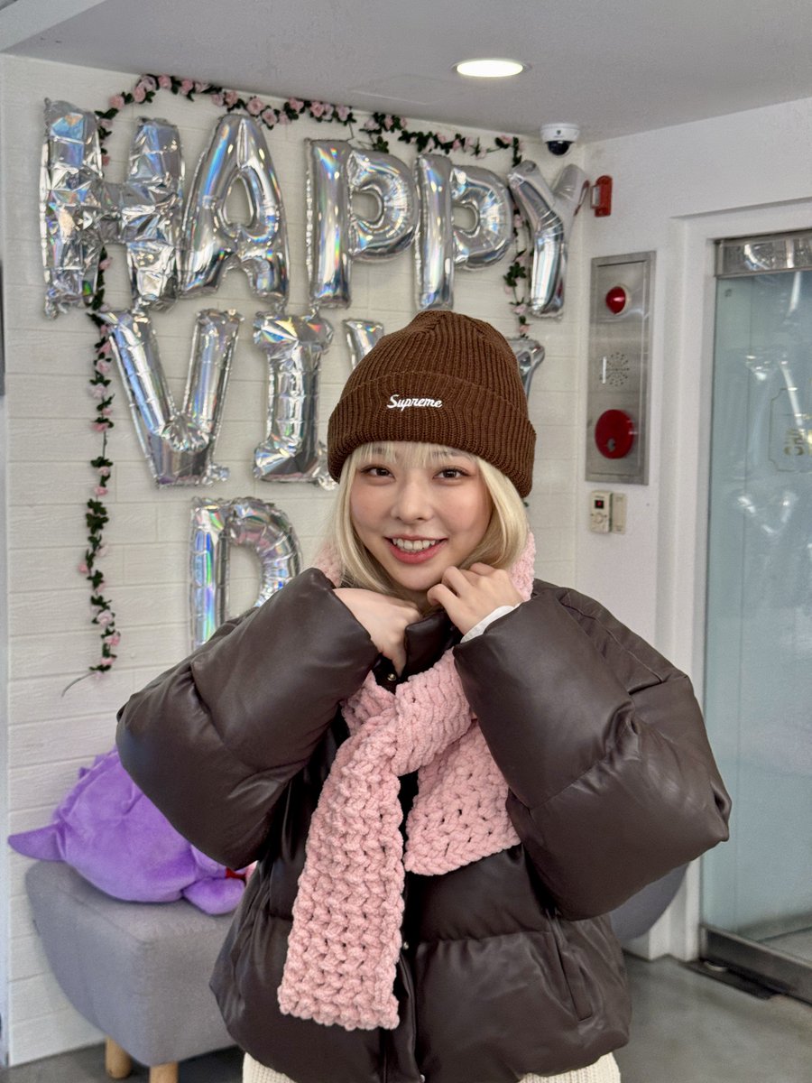 초점없는눈 tweet media