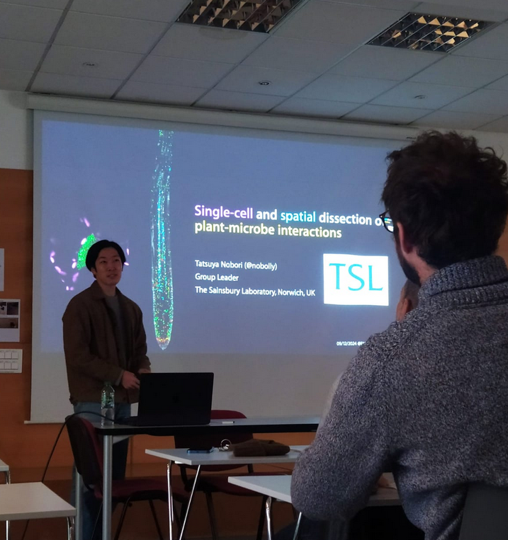 Widiez Thomas 🌽 (@thomaswidiez) on Twitter photo The power of spatial and single-cell OMICs presented by Tatsuya Nobori <a href="/nobolly/">Tatsuya Nobori</a> in our 🌱Plant Science Institut (RDP) in Lyon. The power of spatial and single-cell OMICs presented by Tatsuya Nobori <a href="/nobolly/">Tatsuya Nobori</a> in our 🌱Plant Science Institut (RDP) in Lyon.