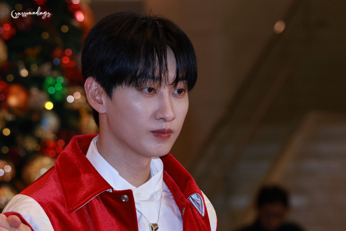 DALSRD's tweet photo. 🌙2024.12.09 🇭🇰Elements Delight Go-round

🔥🔥🔥

@AllRiseSilver 

#은혁 #이혁재 #EUNHYUK #LEEHYUKJAE 
#SUPERJUNIOR #슈퍼주니어 #슈쥬
#ELF #HKELF #엘프 https://t.co/uhoXjMs8ez