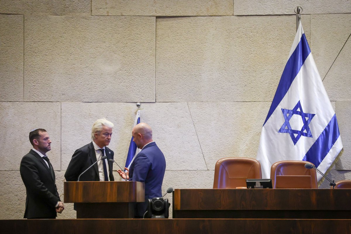 AmirOhana's tweet photo. Welcome to the Knesset dear friend, welcome to Jerusalem 🇮🇱🤝🇳🇱 

@geertwilderspvv https://t.co/CI0XzRYqJ3