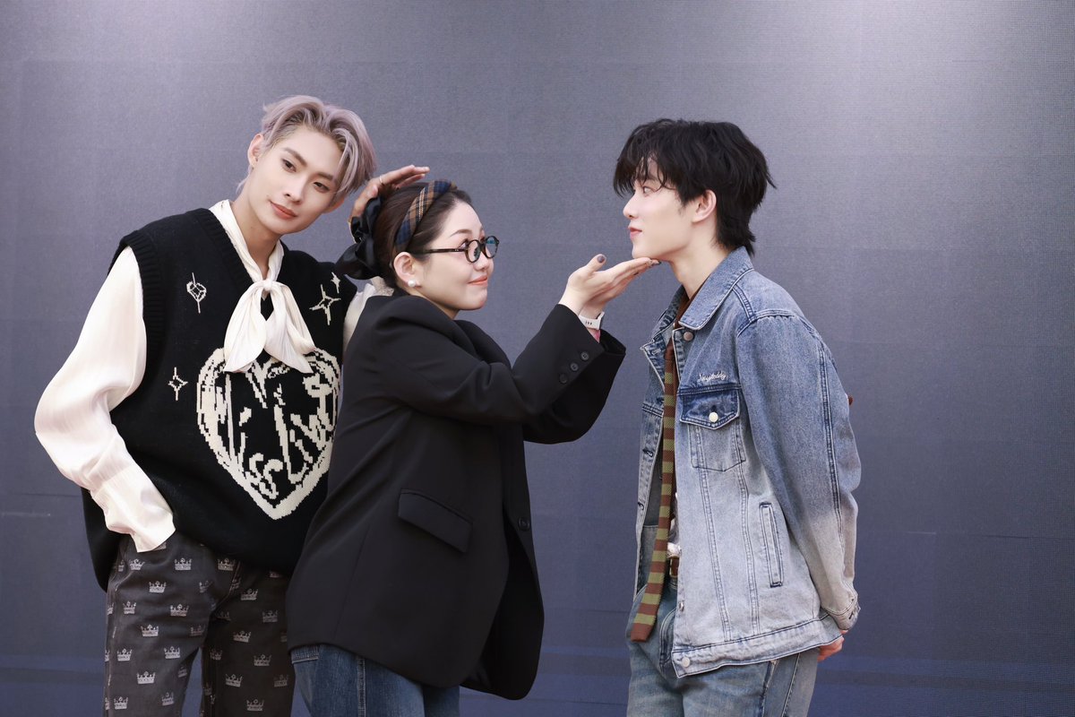 sunx0418's tweet photo. See you next time🥰
@TutorKrp @mynameis_yim https://t.co/EU4jcnnXmh