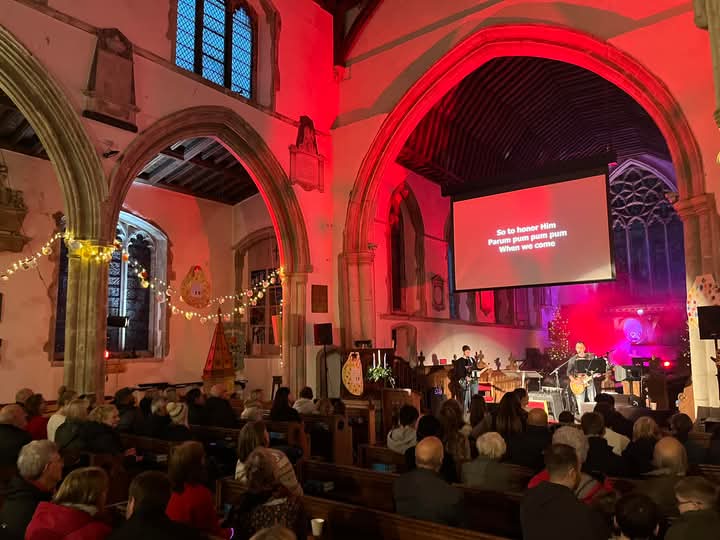 St Mary's Church, Dunmow tweet media