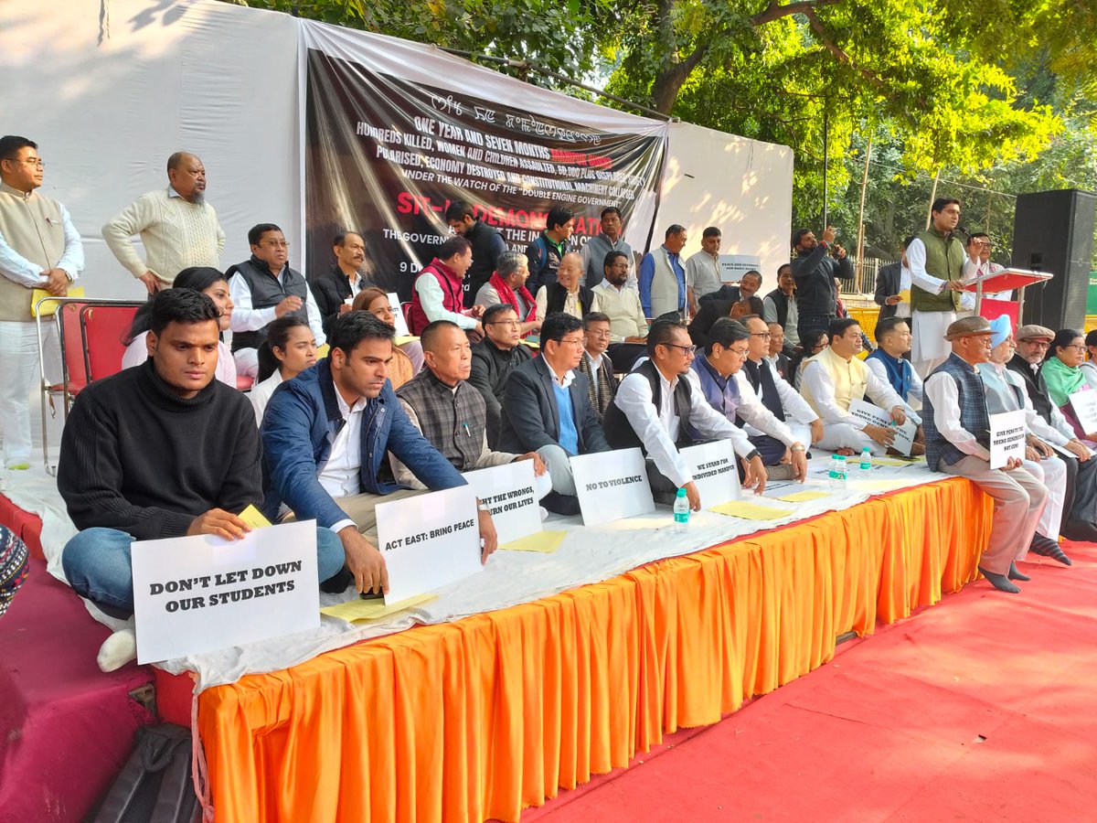 SFI Delhi tweet media