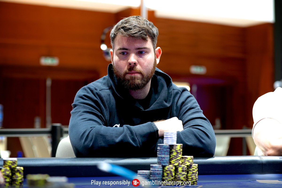 PokerStars LIVE tweet media