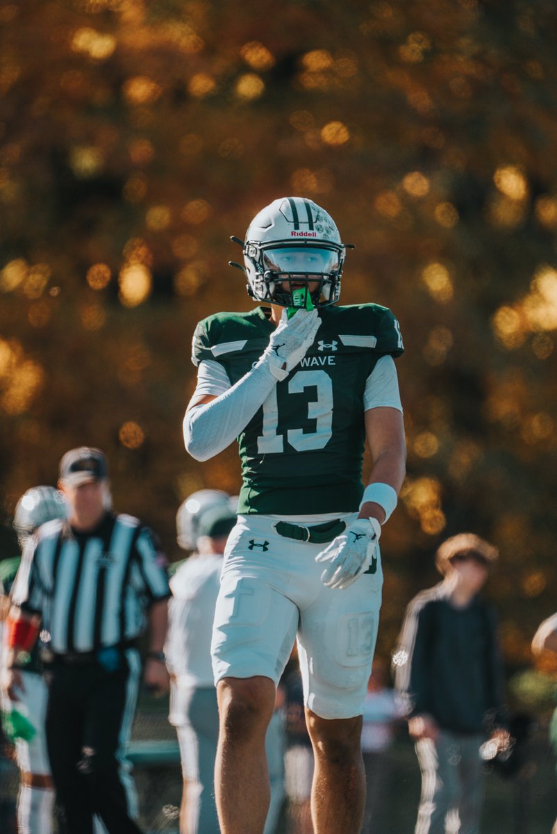 Thank you Delbarton Football for a remarkable Junior Season. Here are my highlights.
hudl.com/video/3/181655…

<a href="/DelbartonFB/">Delbarton Football</a> <a href="/_Coach_Chi/">Coach Luke Chiarolanzio</a> <a href="/rjcobbs/">Coach-Rj Cobbs</a> <a href="/Coach_Leo24/">Matt Leotti</a> <a href="/BrianJBowers5/">Brian J Bowers</a>