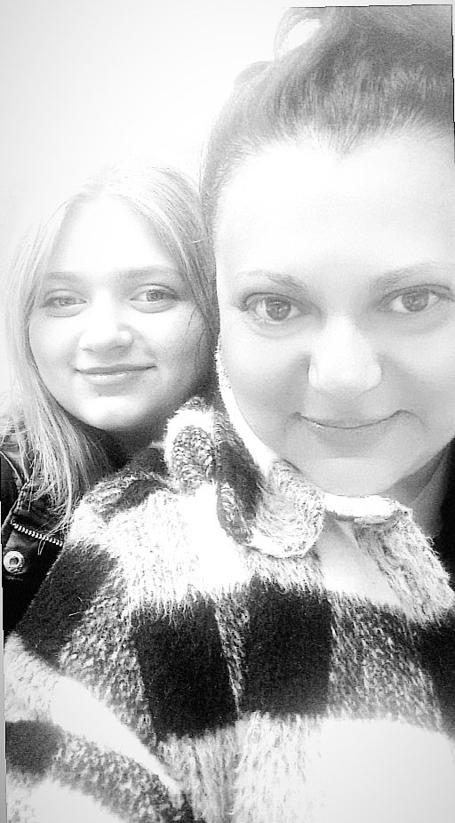 Occhi da cerbiatto 🖤💋 tweet media