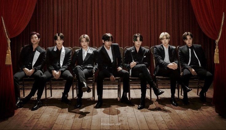 ترندینگ داریم چه ترندینگی 🦅 !
BTS BTS BTS 
BTS PAVED THE WAY 
HISTORY MAKERS BTS