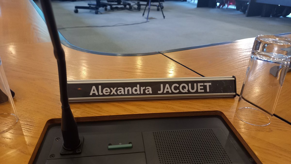 AlexandraJac13's tweet photo. C est parti pour le marathon du Conseil Municipal #DirectSH 

↪️ Rapport de la Chambre Régionale des Comptes
↪️ Rapport d'activité Nantes Métropole 
↪️ Protection des Espaces Naturels https://t.co/rbGsZokvoM