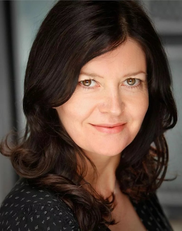 🎙️ Kate O’Sullivan brings the character of Mrs. Bligh to life in The Paternoster Gang: No Place Like Home, a thrilling chapter of the Doctor Who audio adventures from Big Finish!

justvoicesagency.com/kateosullivan-…

#VoiceOver #BigFinish #DoctorWho #ThePaternosterGang #AudioBook