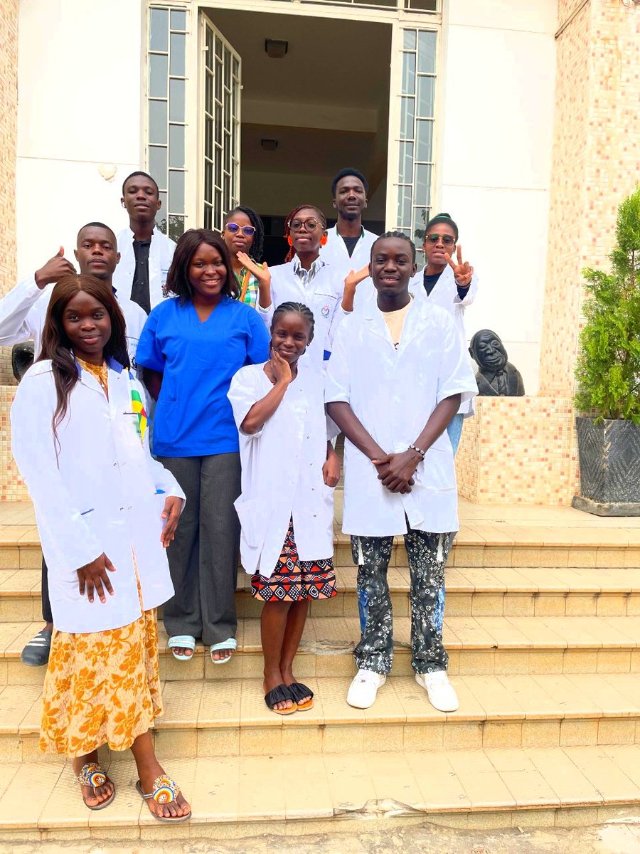 Cotes_deFer3642's tweet image. The road is a bit long but we are holding on