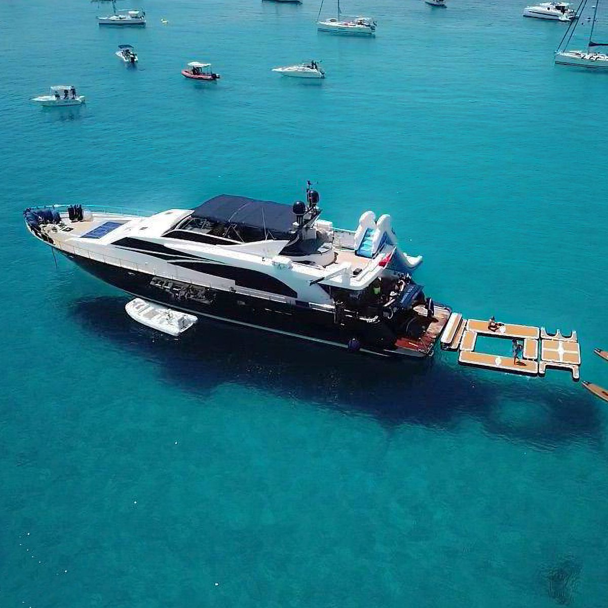 WestNautical's tweet photo. NEW SALES LISTING: 30m #Couach Lady Amanda. €1,999,999

Available along with her industry-renowned toy box, the ultimate #investmentopportunity and chance to own a turn-key #charter #yacht ready to deliver exceptional returns

sales@westnautical.com

#superyachts #yachtforsale https://t.co/G4GZIfEmpd