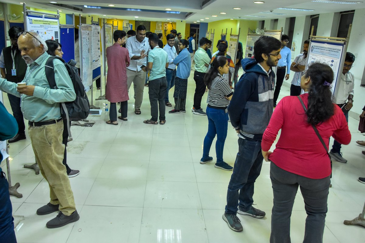 SM Lab tweet media