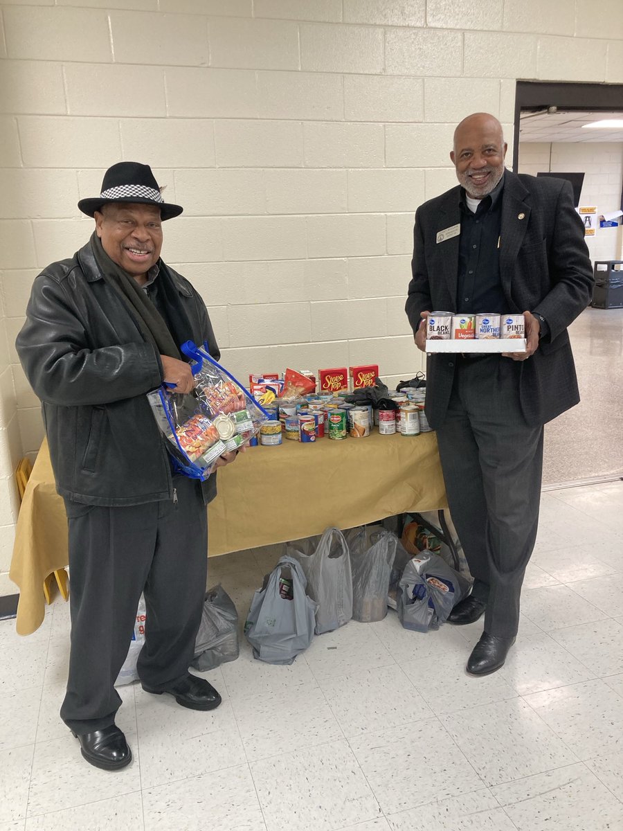 Dewey McClain tweet media