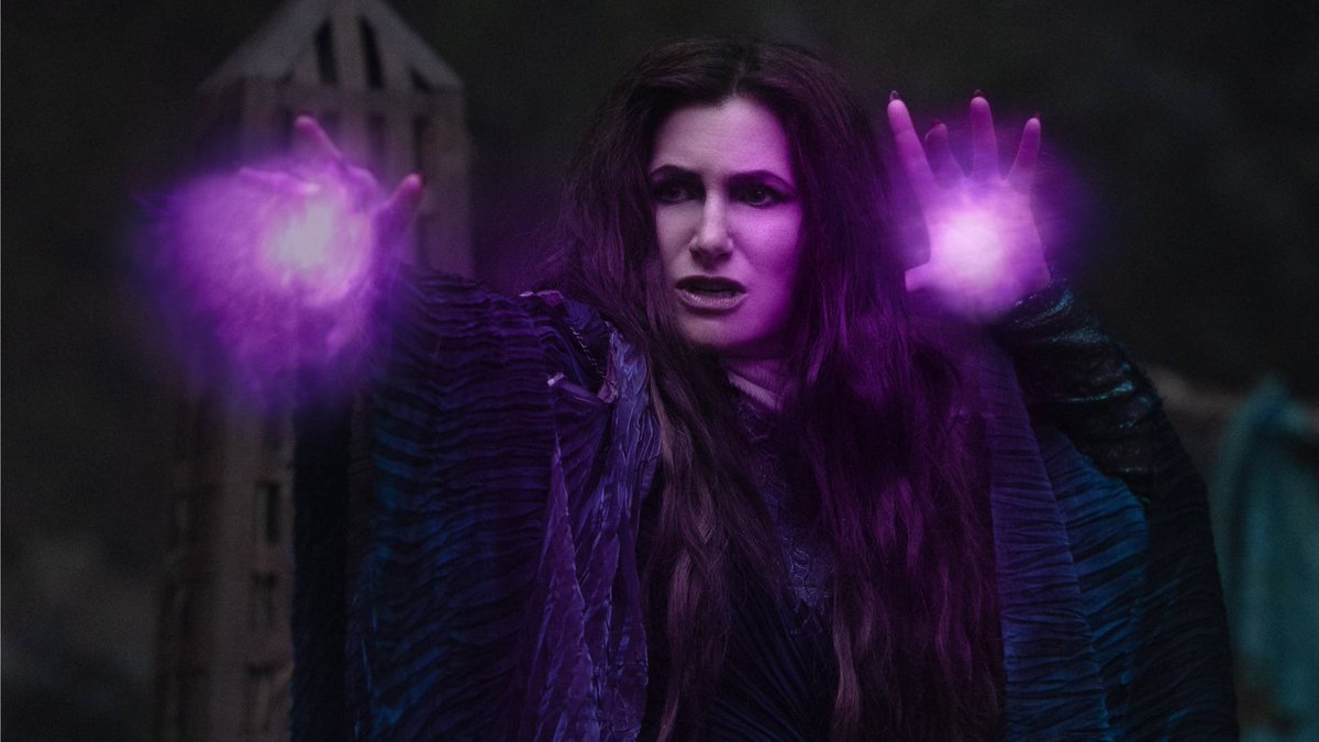 FilmUpdates's tweet photo. Kathryn Hahn is nominated for Best Performance by a Female Actor in a TV Series at the #GoldenGlobes for ‘AGATHA ALL ALONG’ https://t.co/wUg5918WyI