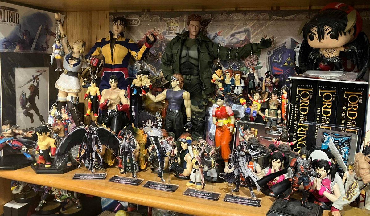 razerathane's tweet photo. @Harada_TEKKEN The standees are on the shelf with the rest of my Tekken/Soul Calibur items 🫶 https://t.co/rfgmIcVYFT