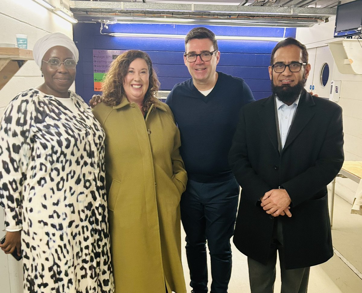 Deeplish C C tweet media