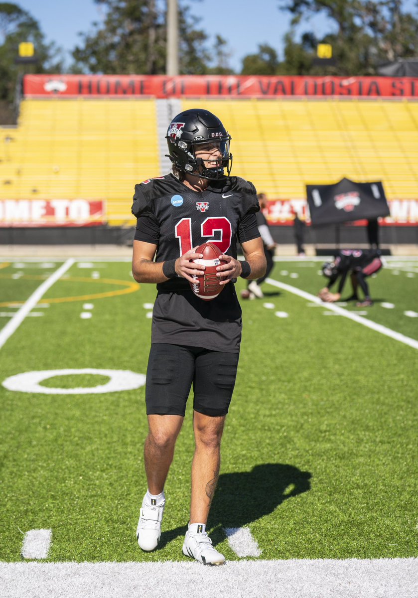 Daniel Reakes tweet media