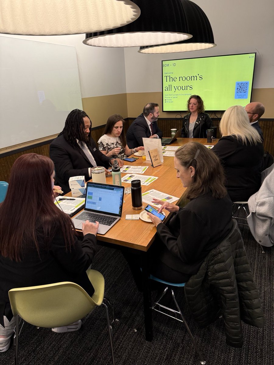 iava's tweet photo. Fall 2024 IAVA Leadership Fellows are on the ground in DC today 🎉👏👏 

After going over the game plan with our staff and CEO, Fellows will start pounding the pavement on Capitol Hill with a busy day of meetings. #IAVACavalry https://t.co/rTglML2iZ6