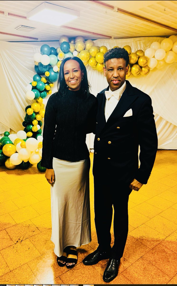 bosscaato11's tweet photo. Tonight, we’re celebrating my niece, who’s officially graduated and made history as the first Somali-Swedish police officer in Sweden! Congratulations, officer—you’ve got us all under arrest with pride! https://t.co/pbPnspV2Qs