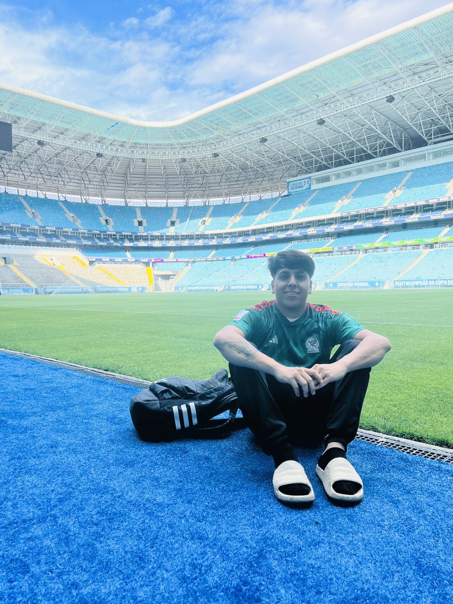 DemondFN's tweet photo. Porto alegre, Brasil, Estadio de Gremio🔹🇧🇷📍 https://t.co/BfNdgwjgeF