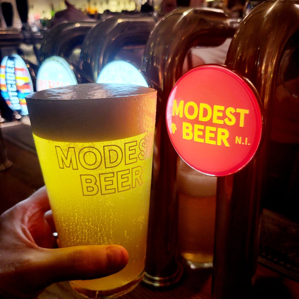 Roy@QuareSwally Beer Blog (@quareswally) on Twitter photo Good to see a <a href="/ModestBeer/">Modest Beer</a> tap pouring either 2Thumbs Up pale ale or a pilsner (not sure which one) at Amelia Hall bar, Belfast. There's also a Boundary tap pouring Imbongo. Good to see a <a href="/ModestBeer/">Modest Beer</a> tap pouring either 2Thumbs Up pale ale or a pilsner (not sure which one) at Amelia Hall bar, Belfast. There's also a Boundary tap pouring Imbongo.