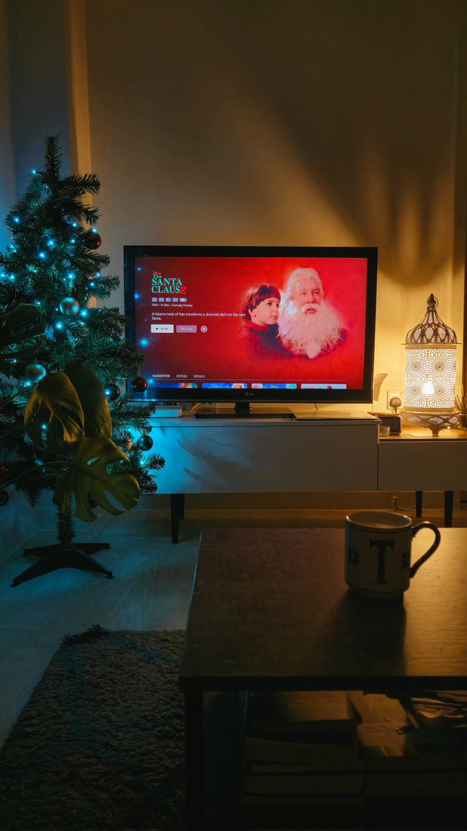treyxsuarez's tweet photo. Let the festivities begin 🎄☃️ https://t.co/ZxzSC1AEmN