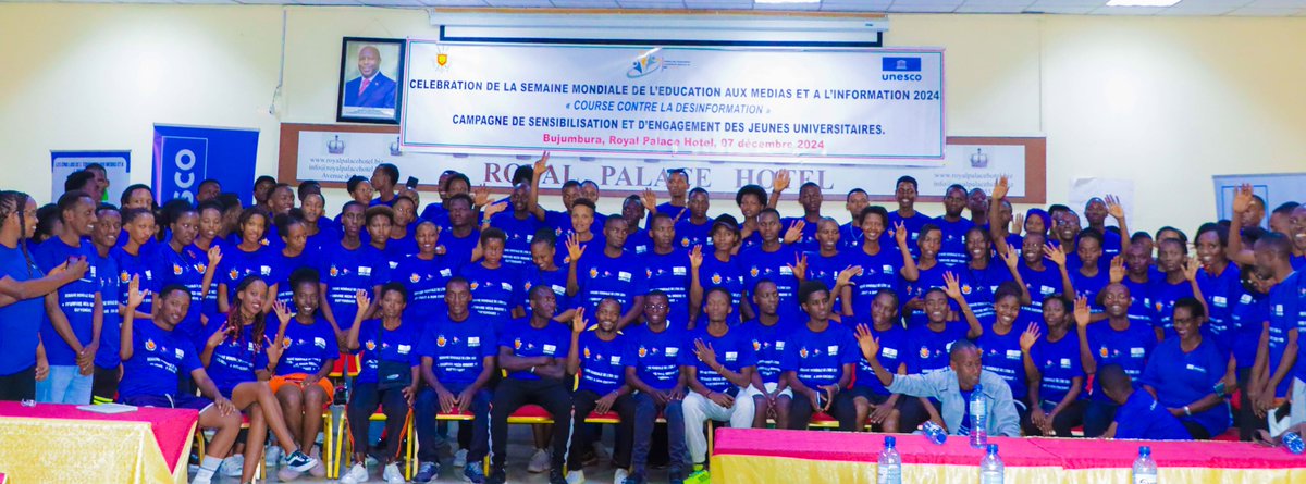 07/12 Ds la poursuite des activités dédiées à la semaine mondiale de l'éducation aux médias et à l'information #SEMI2024; <a href="/RabemiBdi/">RABEMI Burundi</a> a réuni une centaine d'étudiants des 4 Universités de la @MairieBuja ds une course dénommée ''Course contre la désinformation''. 
#intox #ODD16.10