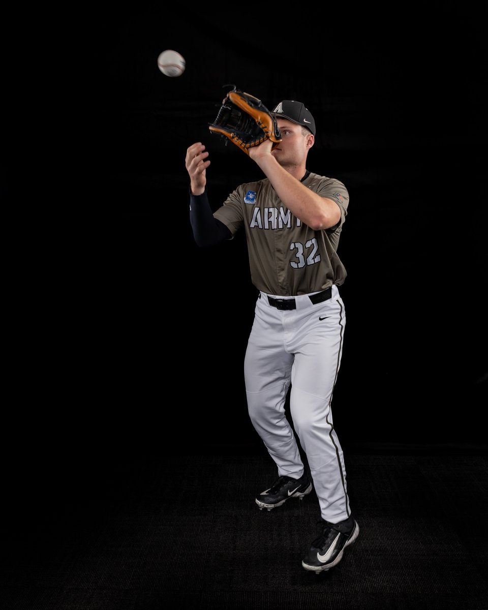 Army Baseball tweet media