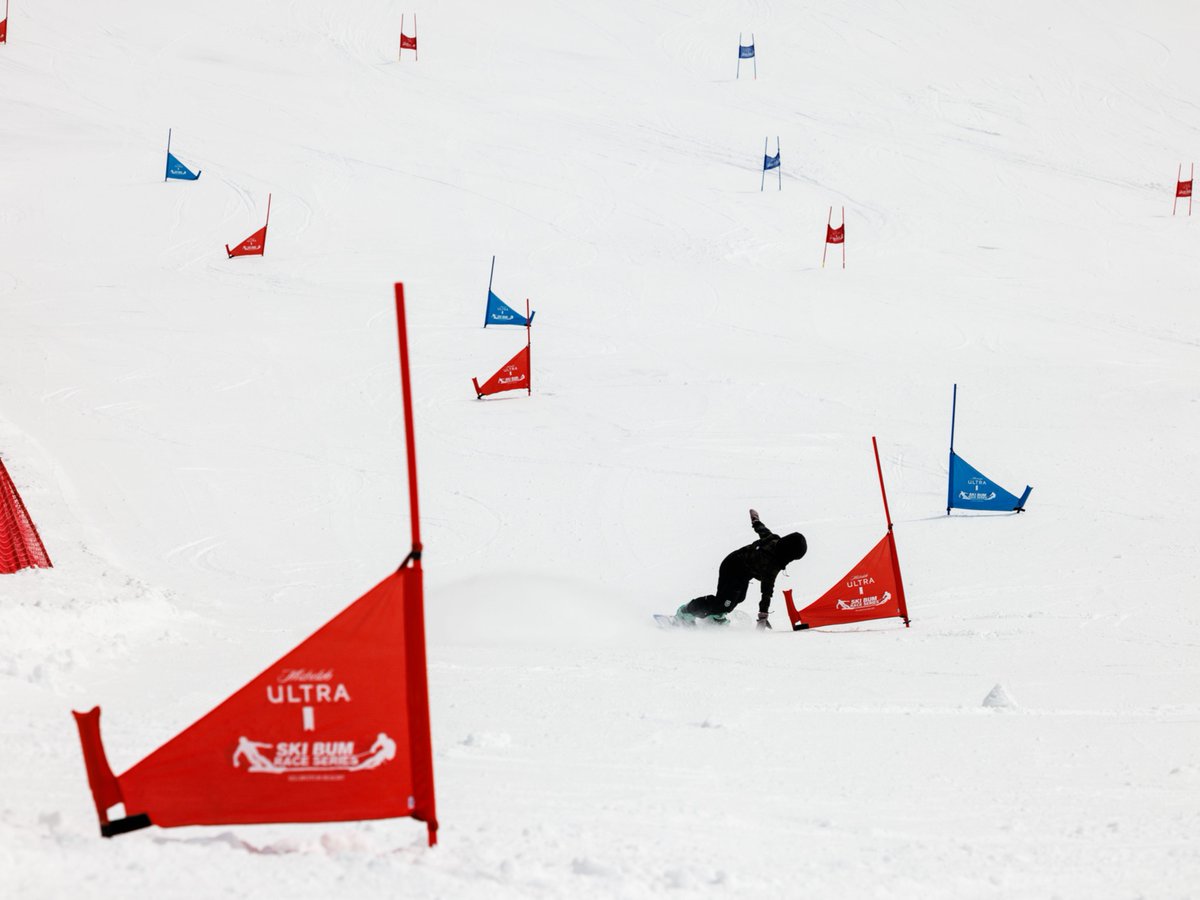 KillingtonMtn's tweet image. Join us for the Michelob ULTRA Ski Bum Party this Wednesday at JAX Food and Games. Claim your official Ski Bum t-shirt and bib number, and stick around for complimentary appetizers plus a free raffle. Registration is open👇

Register here: bit.ly/3OHRsMV

#Killington