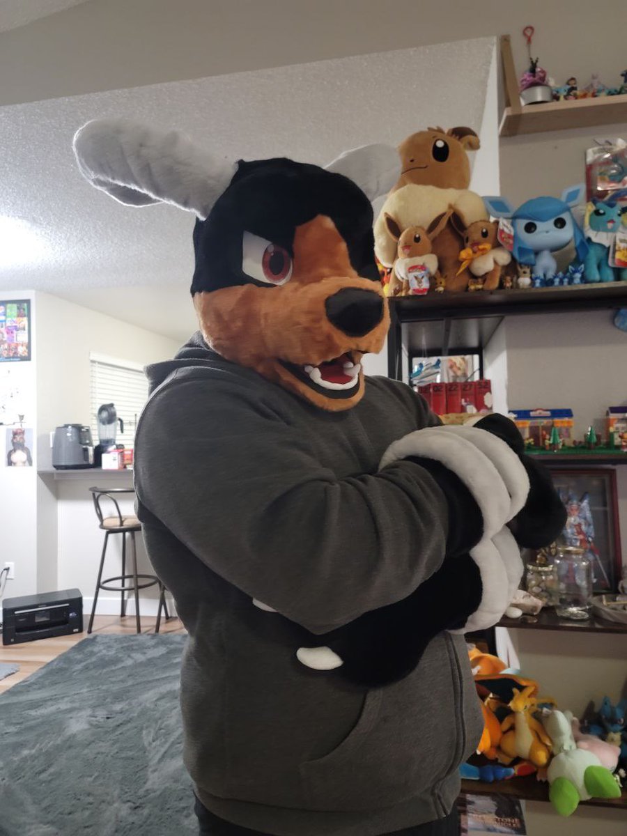 I’m a houndoom now! Just finished him up!