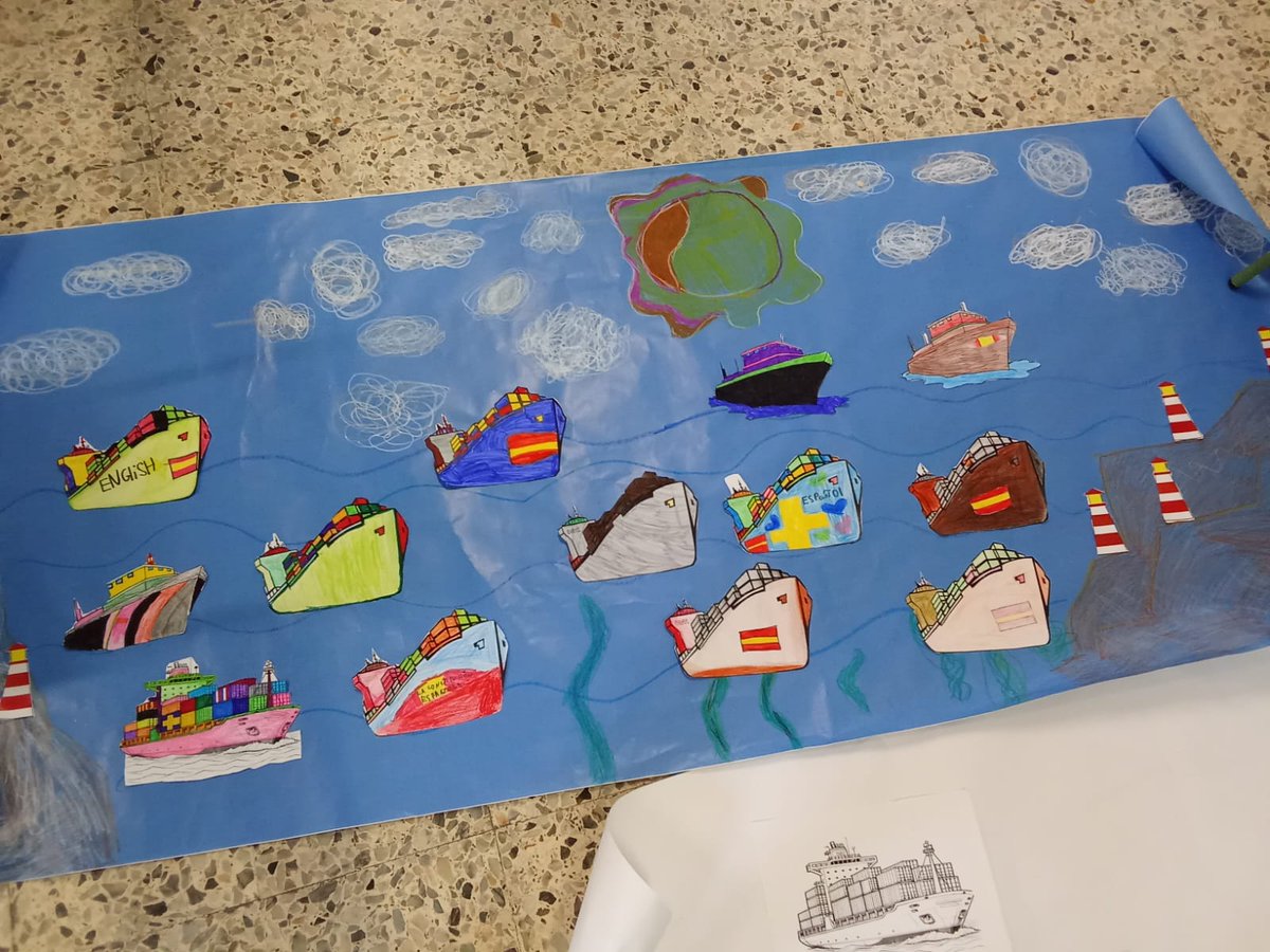 Gracias a Julio Verne y sus libros, como "20.000 Leguas en viaje submarino", "La Vuelta al Mundo en 80 días" y " Cinco semanas en globo" nuestr@s alumn@s han trabajado sobre la Constitución, y en especial los Artículos que tratan sobre los transportes.