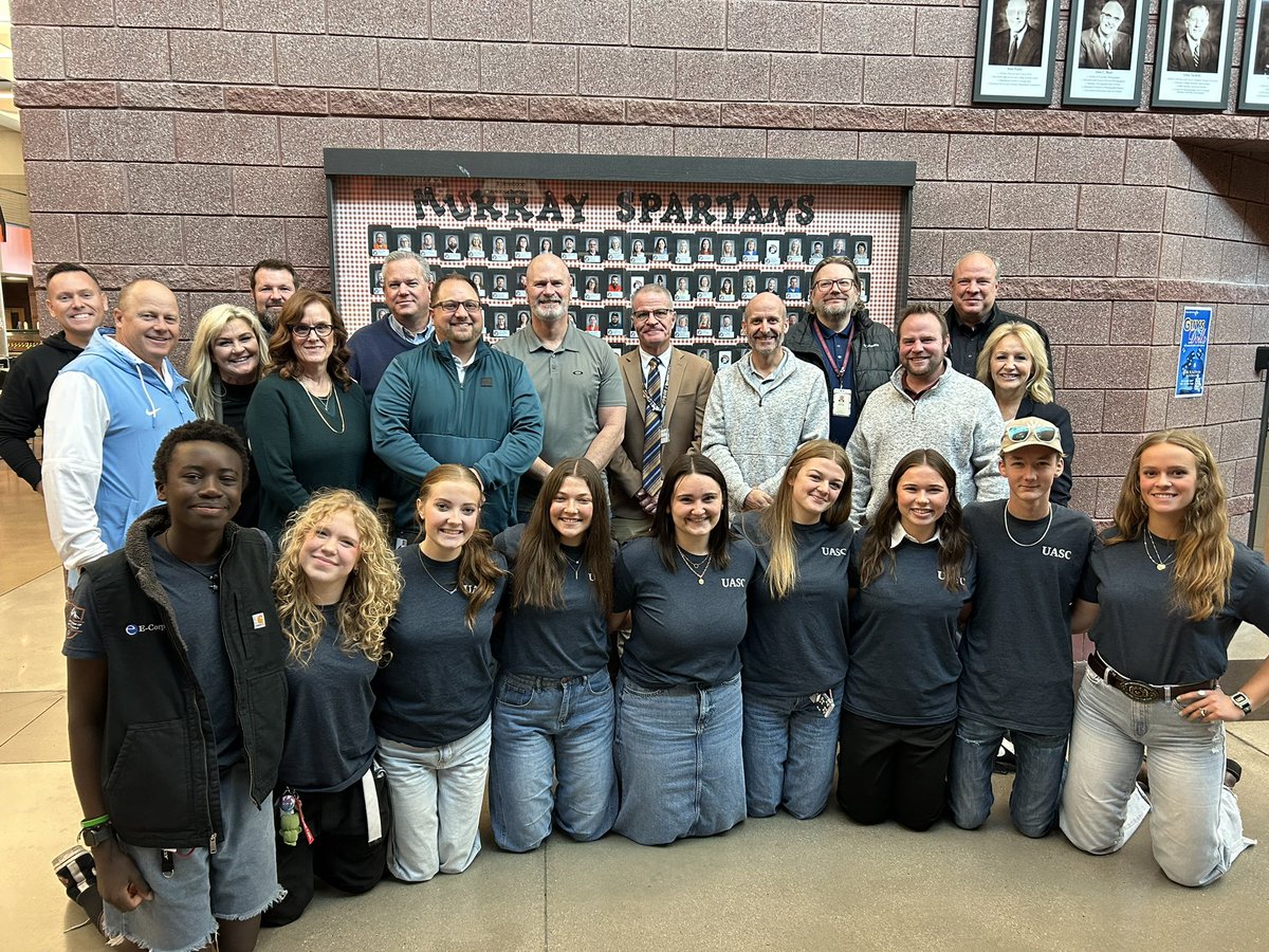 We had student leaders from UASC join the UASSP Legislative Council and Executive Board at our recent Legislative priorities meeting at Murray HS. It was great having a student perspective as we talked about the upcoming session. #inspiregreatness