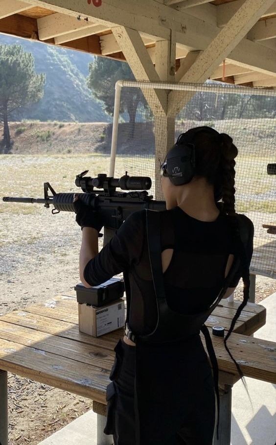 ℛ𝒶𝒸𝒽ℯ𝓁 𝒥𝒶𝓂ℯ𝓈 tweet media