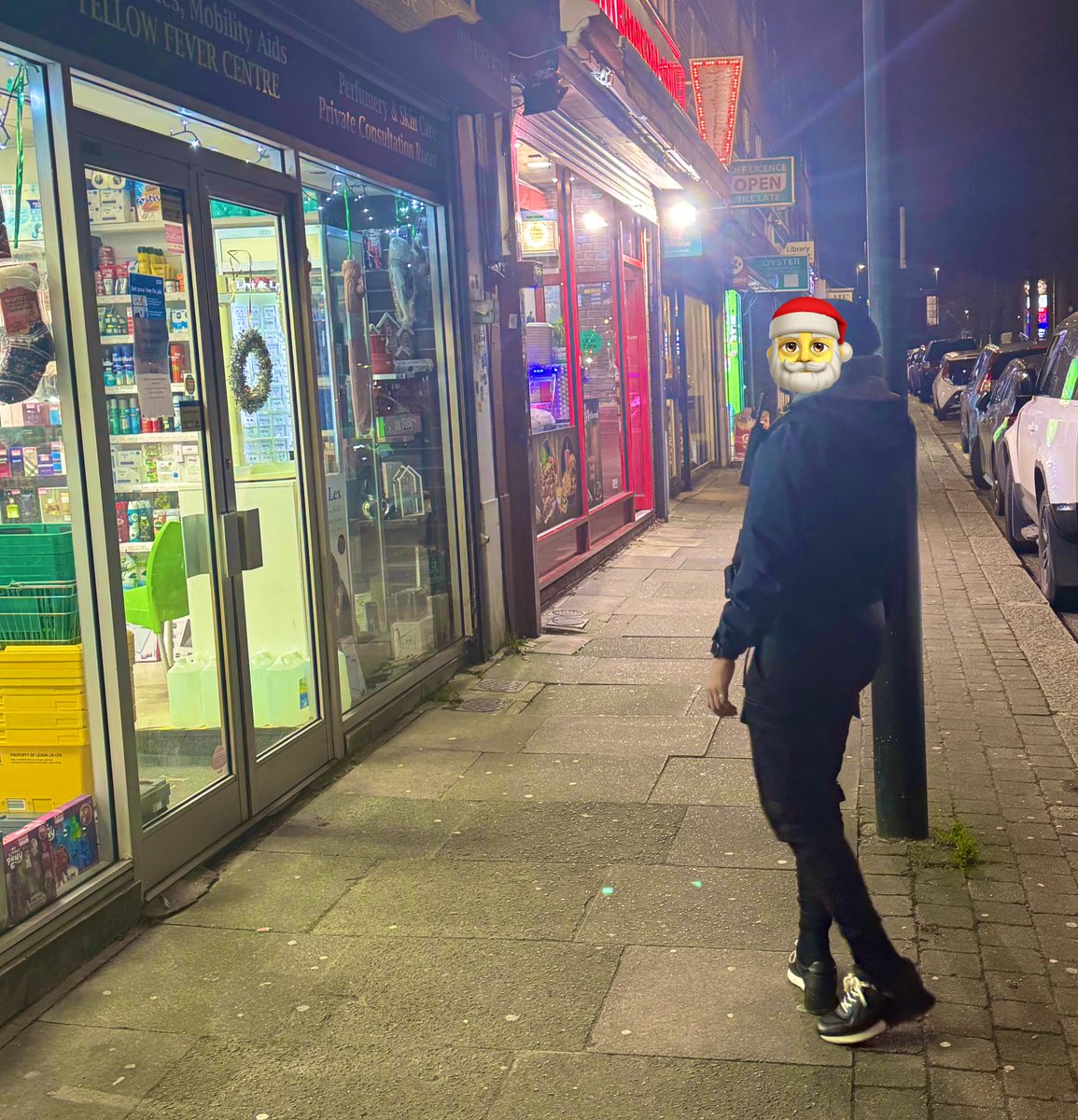 Officers have been conducting plain cloth patrols on both Southgate and Oakwood wards, proactively patrolling on foot and in a vehicle for robberies/burglaries. 

If you know of an area you think will benefit from plain clothes patrols. Please DM the team 🚓
<a href="/MPSOakwood/">Oakwood</a>