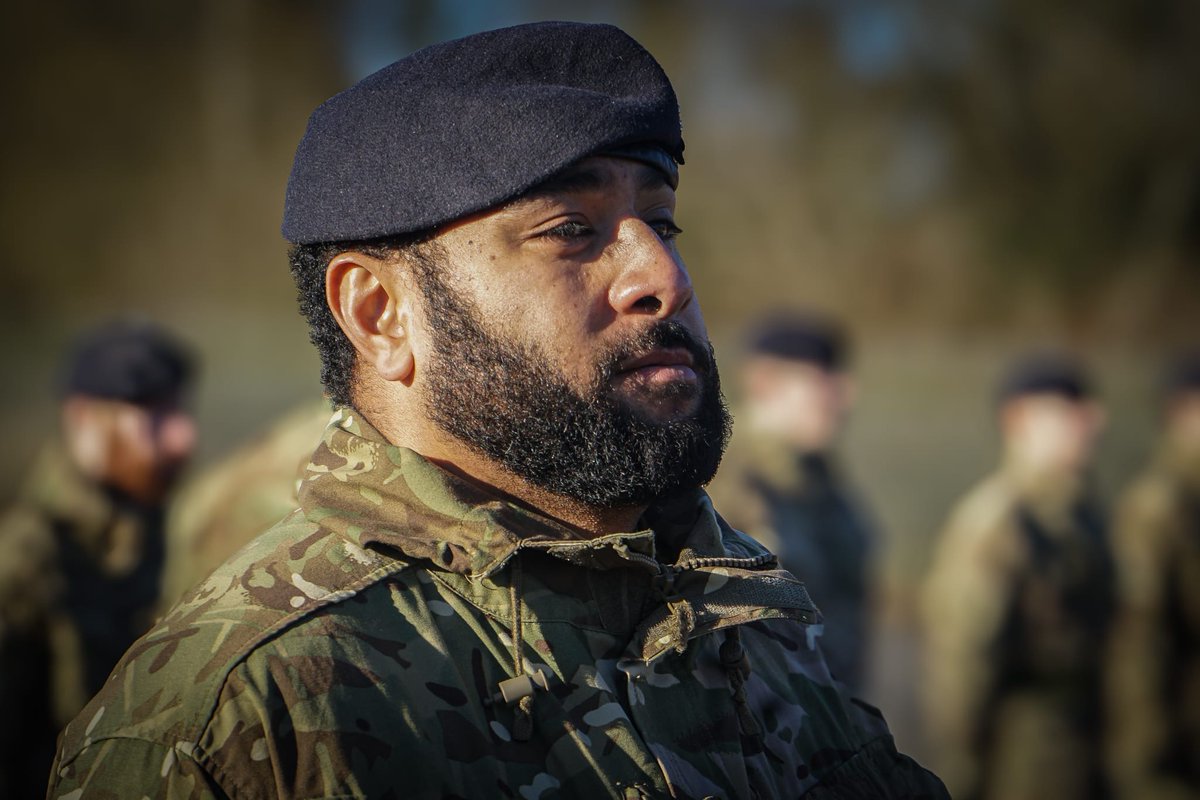 HQNorth_'s tweet photo. 🇬🇧Meet the Royal Lancers 👑
The Royal Lancers have been a cornerstone of the British Army, with deep roots in the North of England.
A symbol of strength, resilience and pride.
#northerngrit #orglory #youbelonghere #royallancers #britisharmy #cavalry #proudtoserve https://t.co/mSGbsPxdqp