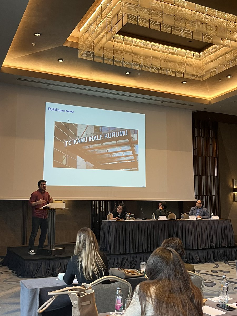 ✨ Bugün, Uluslararası Yolsuzlukla Mücadele Günü’nde “Şeffaflık için Ortak Adımlar” temasıyla Hilton İstanbul Bosphorus’ta bir araya geldik. 🌍💡

📌 Etkinlikte, dijitalleşen dünyada şeffaflık arayışı ve ESG ilkeleri ışığında iş dünyası ve hesap verebilirlik konularını ele aldık.