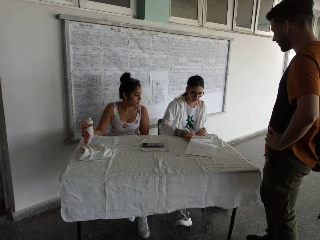 EcoUpr's tweet photo. Comienza así nuestro proceso eleccionario para elegir a nuestros nuevos representantes 
#uprporlaexcelencia
#orgulloUPR
#ODS14 https://t.co/v9vyziYdnG