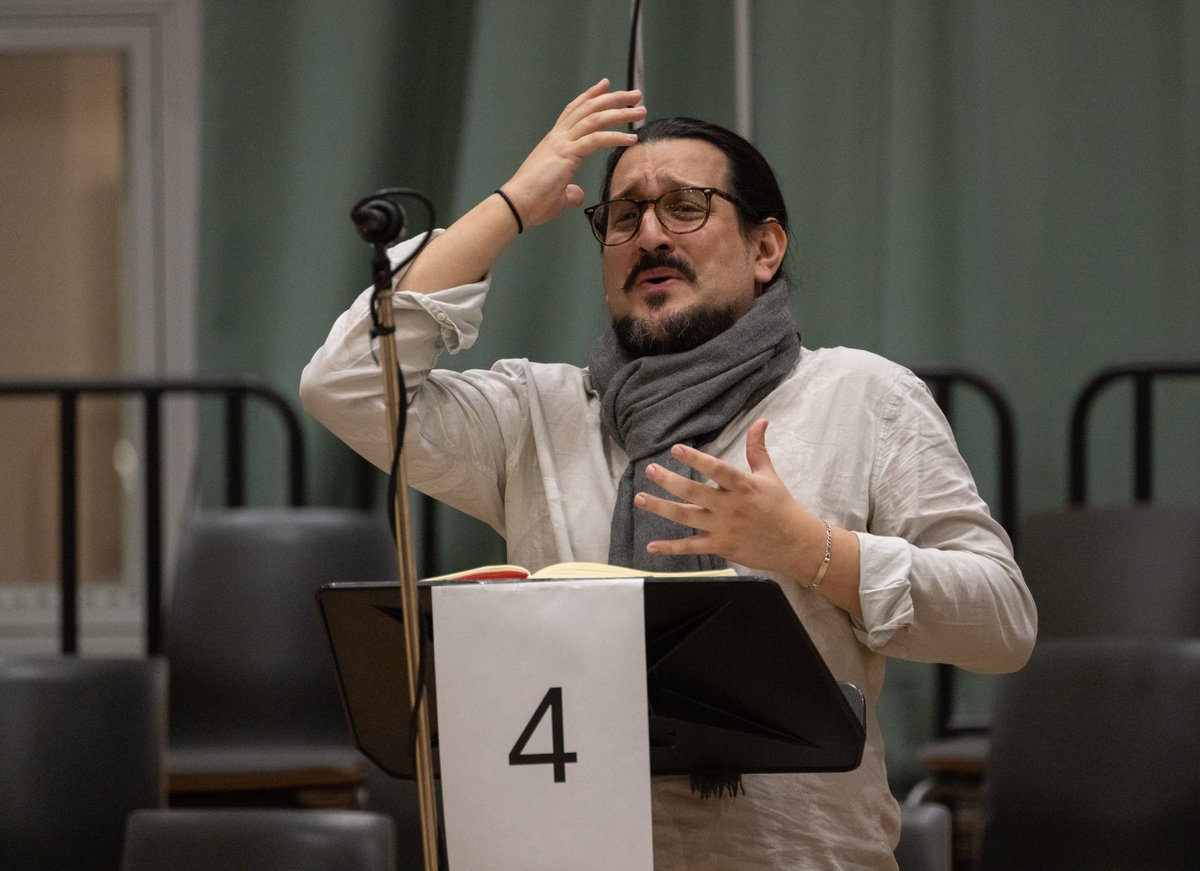 Curious about the prayer scene described by <a href="/gerchualcantara/">Germán Alcántara</a>? 

Well you can watch it right here and make a mental note (!) of our spring release next year of the original 1857 version of Verdi's opera starring Germán in the title role.

🎶 youtube.com/watch?v=kS922C…