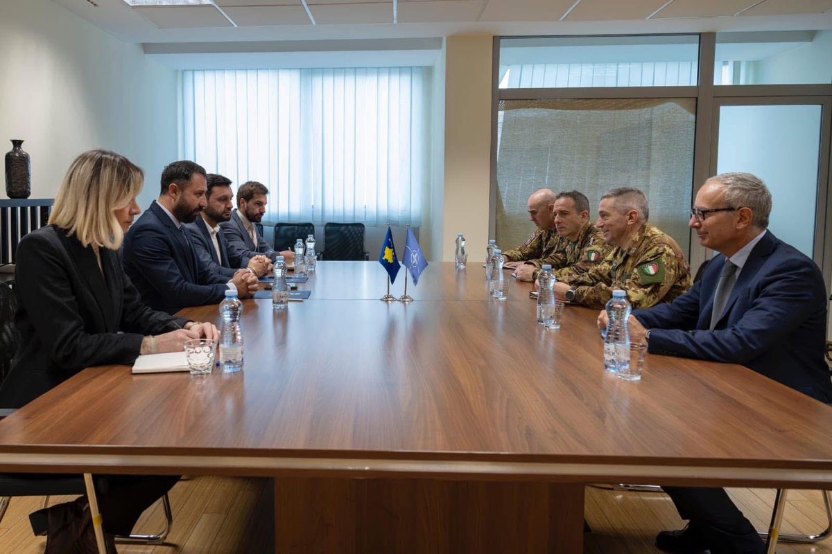Delighted to welcome <a href="/NATO_KFOR/">NATO Kosovo Force - KFOR</a> Commander, Major General Enrico Barduani and his team. We discussed regional and local security developments. I expressed my commitment in strengthening our cooperation to guarantee together safety for our citizens and institutions.