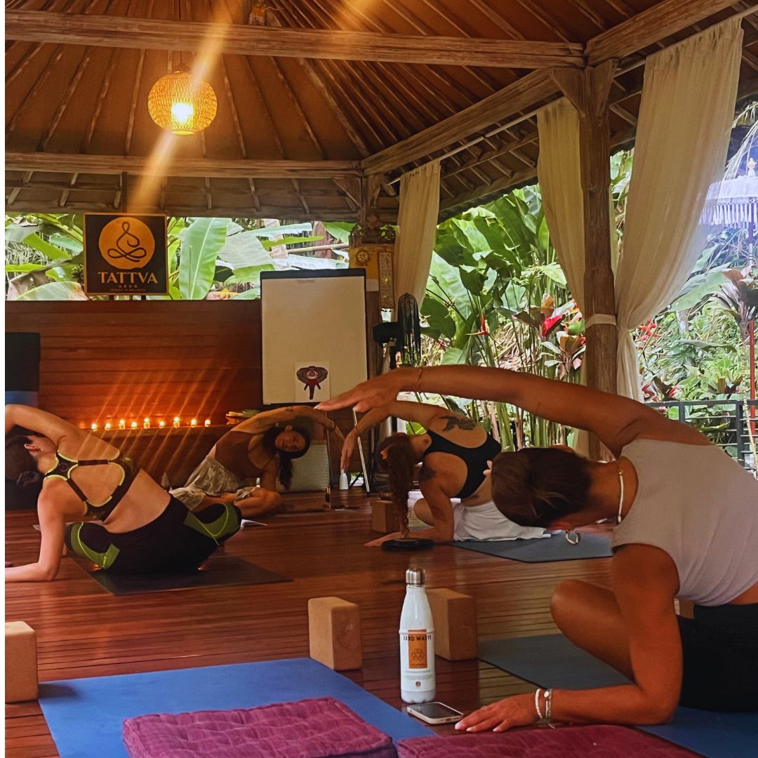 Baliyttc's tweet photo. ✨ Bali Yoga Teacher Training Center ✨
We are excited to announce an exclusive 10% Discount on our all Upcoming Yoga Teacher Trainings! 🌟

📅 Offer valid until December 31st!
 Visit us: https://t.co/4IXJj4XvCL
#baliyttc #ytt #yogateachertraining #bali #ubud https://t.co/92JhJhaajV