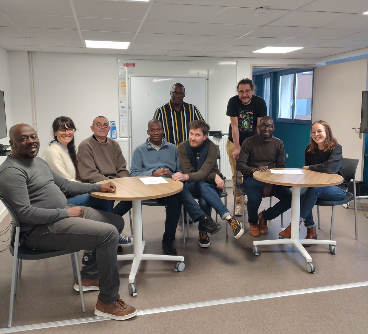 ALL'SIMS tweet media