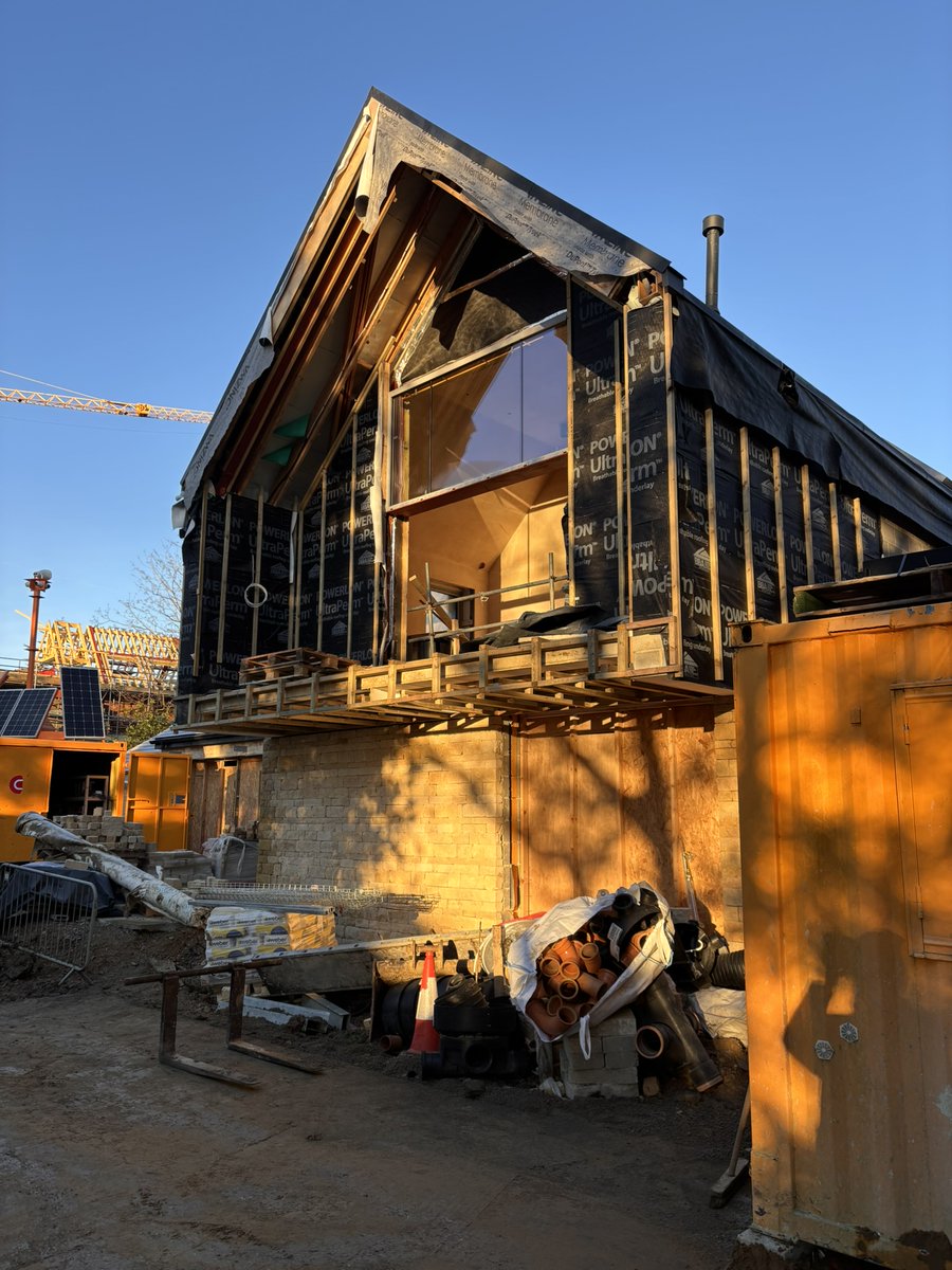 hallidayclark's tweet photo. Project Update | Fulwith Mill
Lovely morning light #onsite in Harrogate at the end of last month before the storms arrived. The addition of the #timber #cladding is currently being added to the #facade and the #project is due to be completed early in the new year. #housedesign https://t.co/mjt2oTHHyL